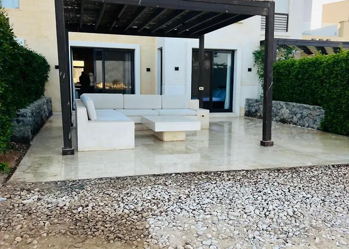 Cyan Lakefront 3br Townhouse El Gouna